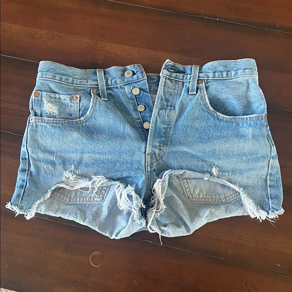 Levi’s 501 shorts